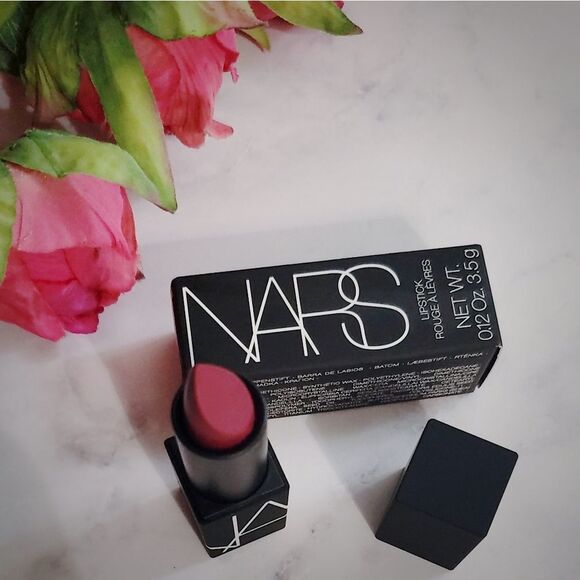 NARS Matte Lipstick Jolie Mome (red plum) - Picture 8 of 13